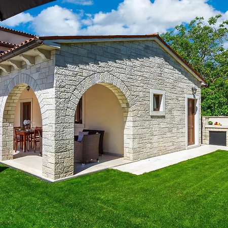 Vikendica Casa Mia Mit Privatem Pool By Interhome *