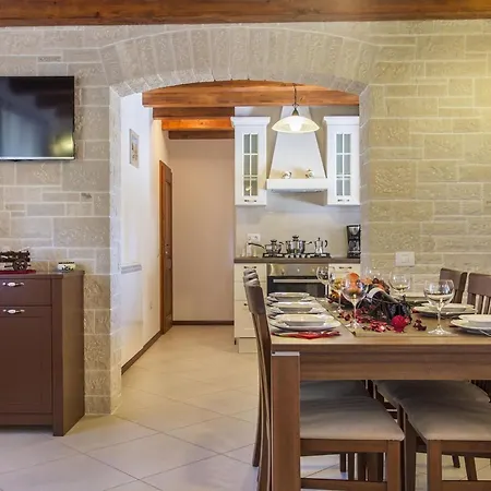 Holiday home Casa Mia Mit Privatem Pool By Interhome *